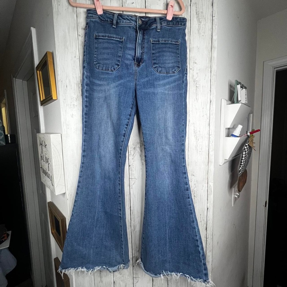 Risen Flare Jeans with Front Pockets and distressed hems size 11